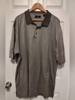 Men's Gray Short Sleeve Polo with Dark Contrast Collar
